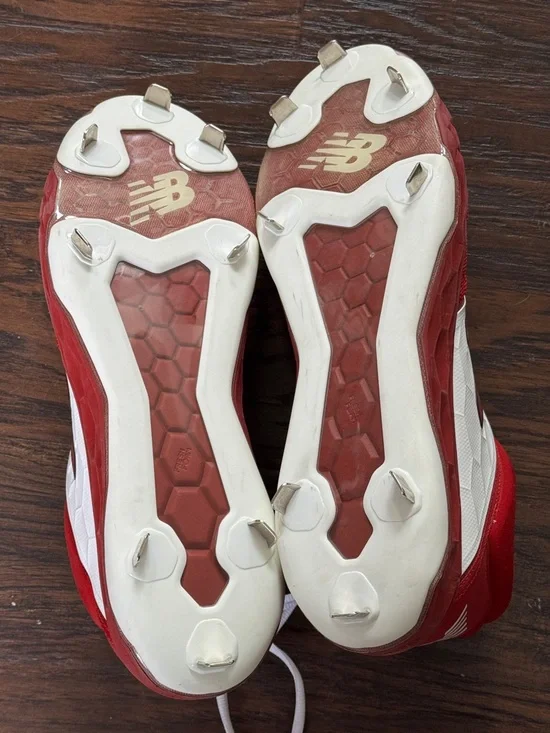 New Balance Red and White  Baseball ⚾️ Athletic Cleats Shoes - Picture 9 of 10